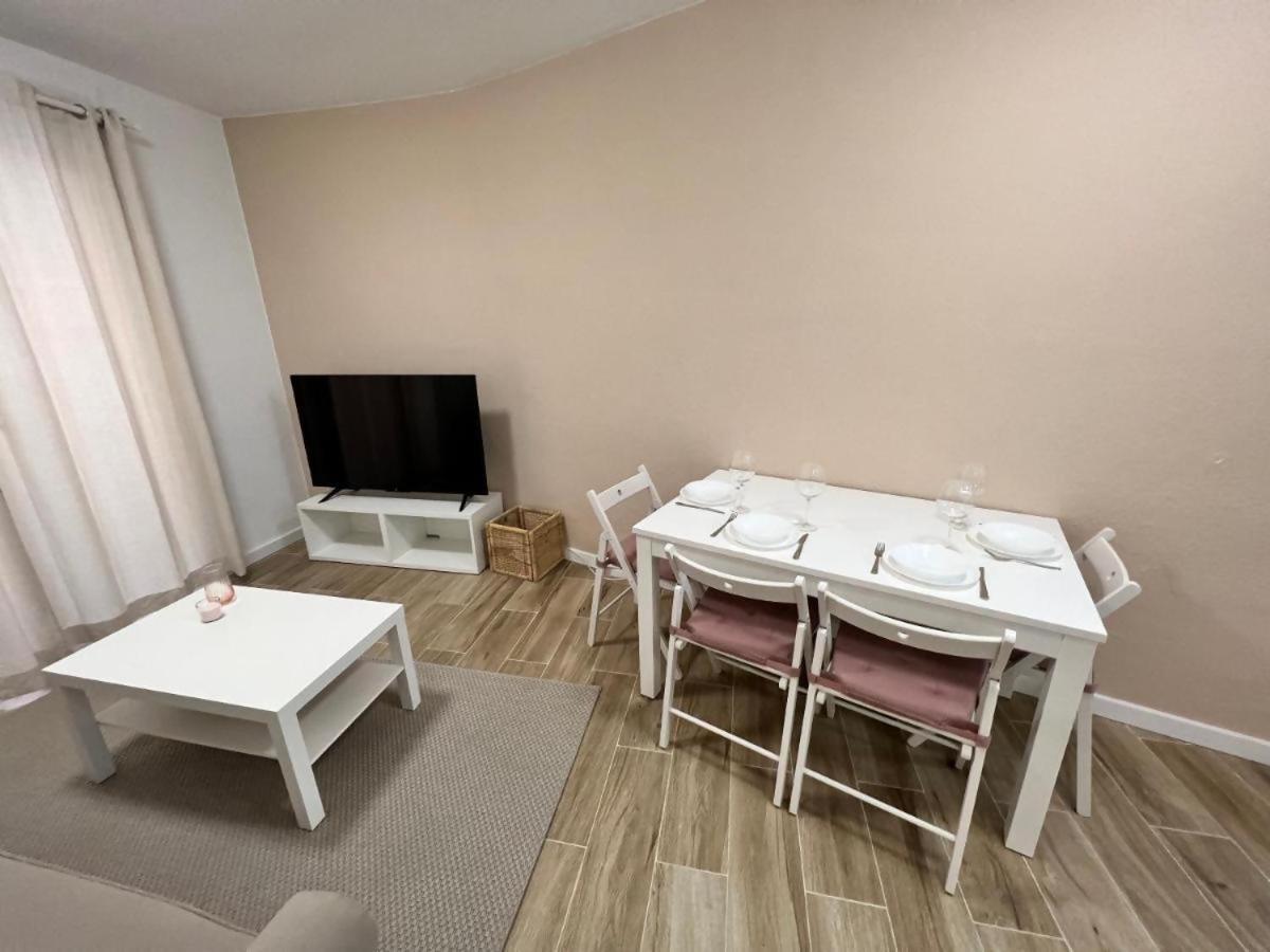 Apartamenticos Libertad I Saragoça Exterior foto